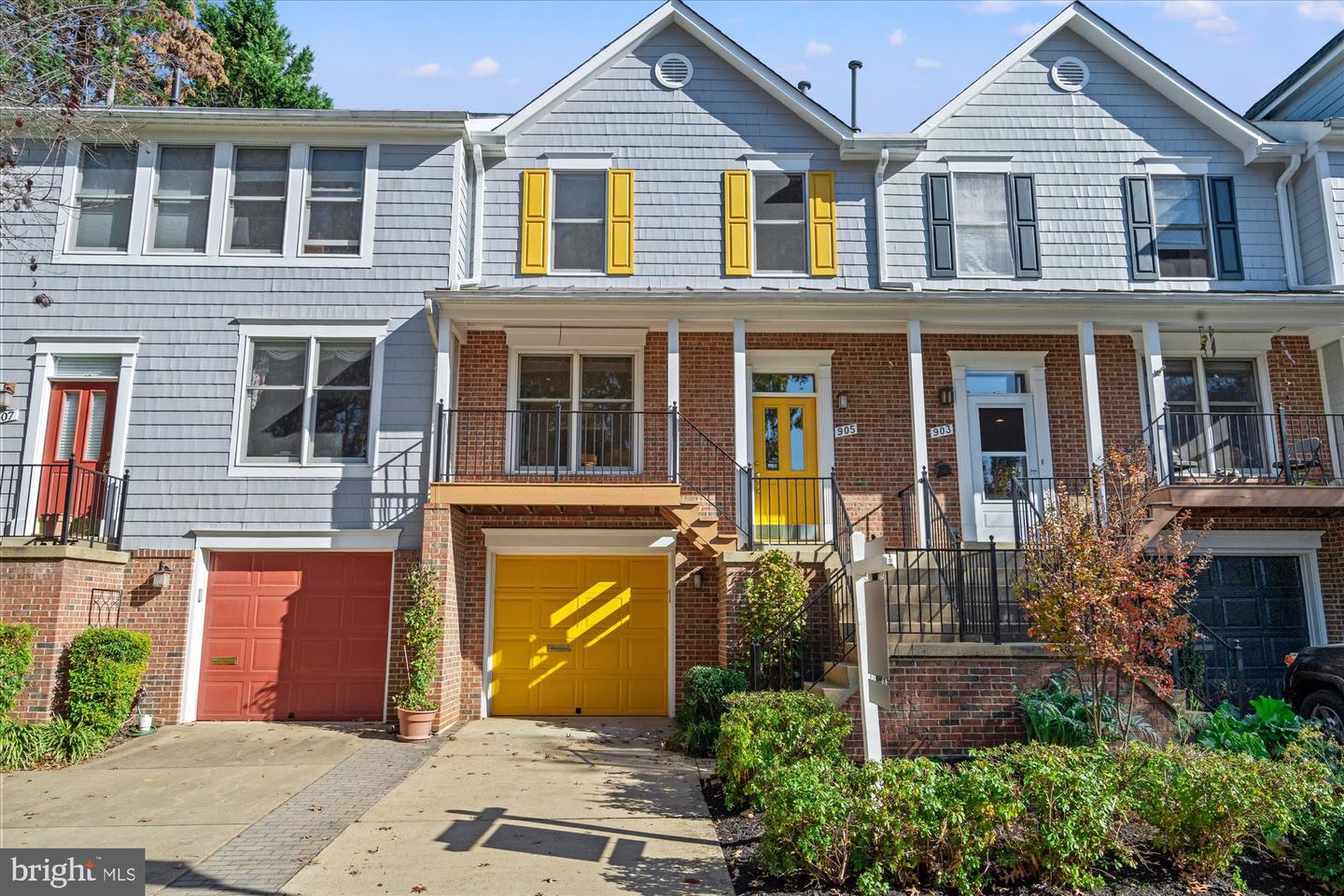 905 N GARFIELD ST, ARLINGTON, Virginia 22201, 3 Bedrooms Bedrooms, ,3 BathroomsBathrooms,Residential,For sale,905 N GARFIELD ST,VAAR2049966 MLS # VAAR2049966