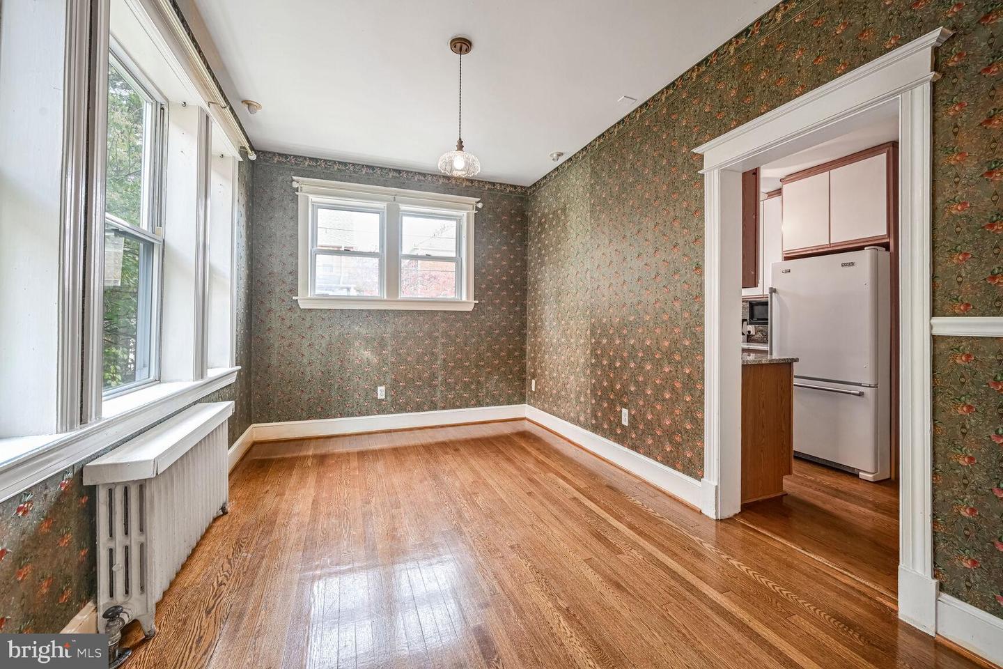 4423 FESSENDEN ST NW, WASHINGTON, District Of Columbia 20016, 3 Bedrooms Bedrooms, 6 Rooms Rooms,2 BathroomsBathrooms,Residential,For sale,4423 FESSENDEN ST NW,DCDC2166590 MLS # DCDC2166590