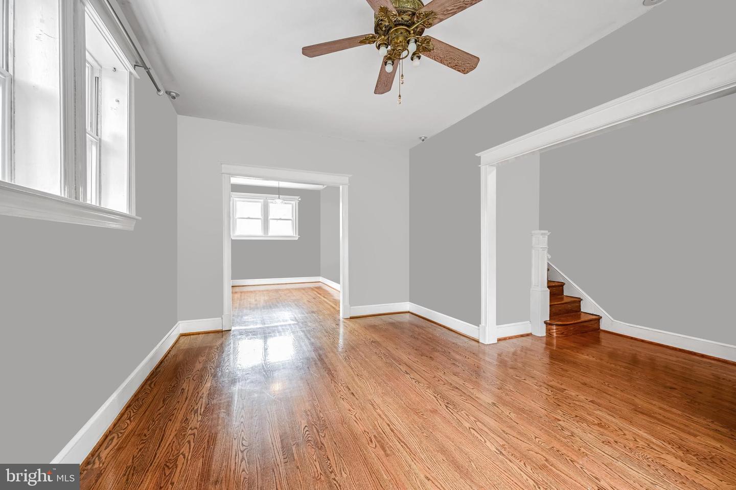 4423 FESSENDEN ST NW, WASHINGTON, District Of Columbia 20016, 3 Bedrooms Bedrooms, 6 Rooms Rooms,2 BathroomsBathrooms,Residential,For sale,4423 FESSENDEN ST NW,DCDC2166590 MLS # DCDC2166590