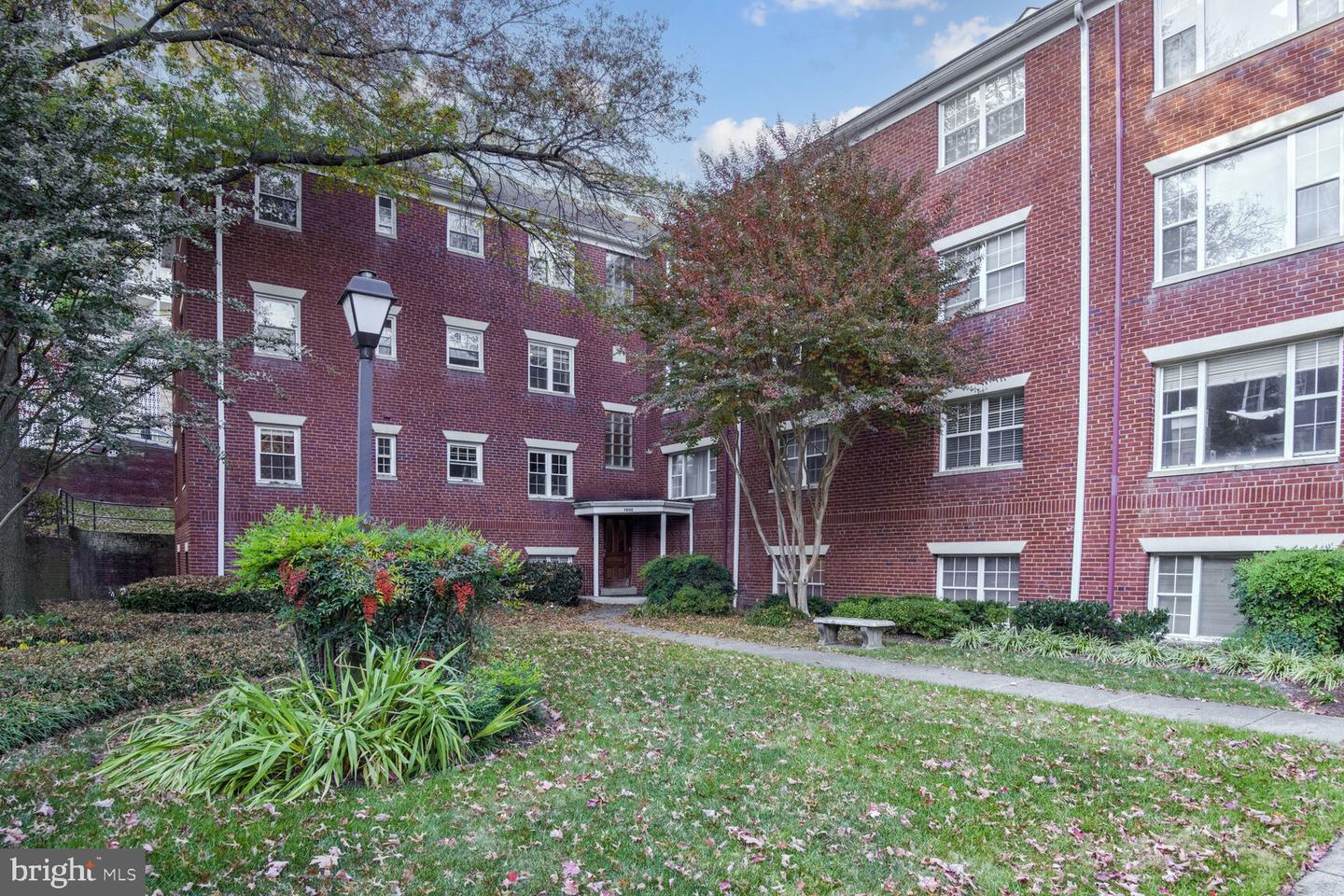 1300 N MEADE ST #25, ARLINGTON, Virginia 22209, 1 Bedroom Bedrooms, ,1 BathroomBathrooms,Residential,For sale,1300 N MEADE ST #25,VAAR2050422 MLS # VAAR2050422