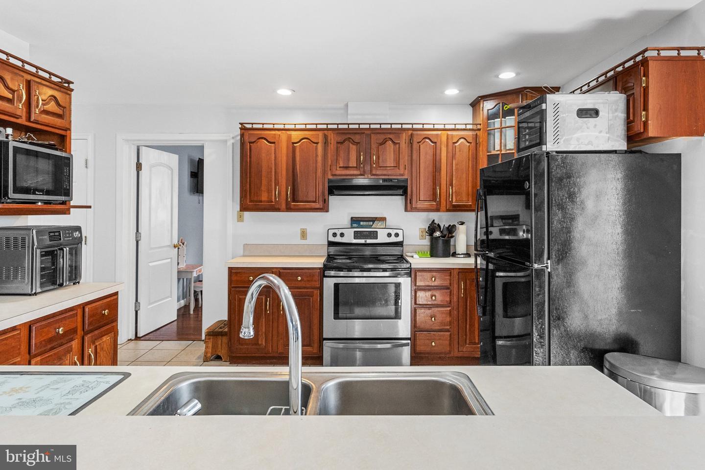 121 SWEETBRIAR LN, WINCHESTER, Virginia 22603, 4 Bedrooms Bedrooms, ,3 BathroomsBathrooms,Residential,For sale,121 SWEETBRIAR LN,VAFV2022674 MLS # VAFV2022674