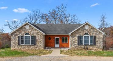 121 SWEETBRIAR LN, WINCHESTER, Virginia 22603, 4 Bedrooms Bedrooms, ,3 BathroomsBathrooms,Residential,For sale,121 SWEETBRIAR LN,VAFV2022674 MLS # VAFV2022674