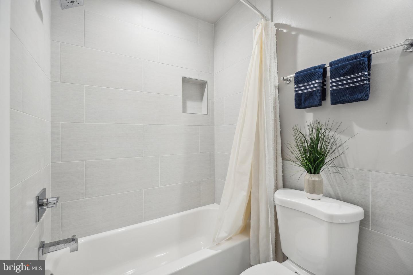 711 S ST NW #2, WASHINGTON, District Of Columbia 20001, 1 Bedroom Bedrooms, ,1 BathroomBathrooms,Residential,For sale,711 S ST NW #2,DCDC2167476 MLS # DCDC2167476