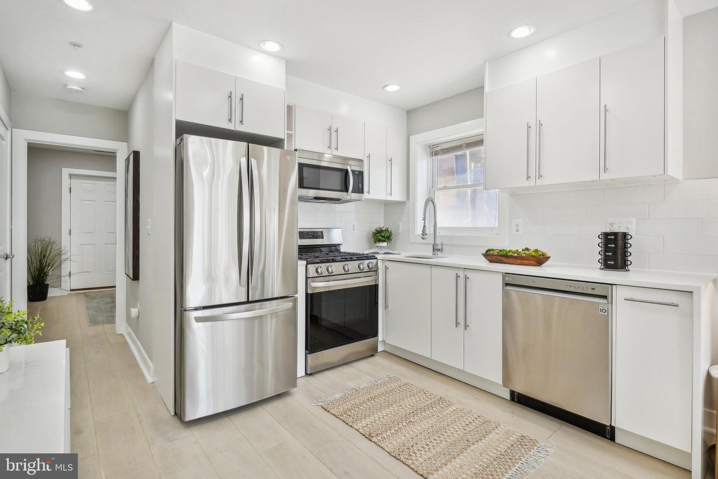 711 S ST NW #2, WASHINGTON, District Of Columbia 20001, 1 Bedroom Bedrooms, ,1 BathroomBathrooms,Residential,For sale,711 S ST NW #2,DCDC2167476 MLS # DCDC2167476