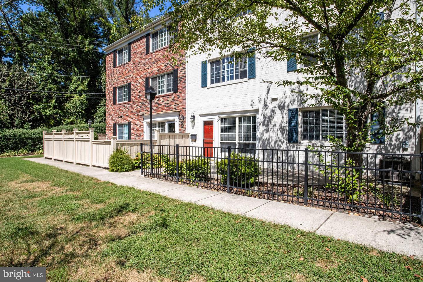 1339 N VAN DORN ST, ALEXANDRIA, Virginia 22304, 1 Bedroom Bedrooms, ,1 BathroomBathrooms,Residential,For sale,1339 N VAN DORN ST,VAAX2037934 MLS # VAAX2037934