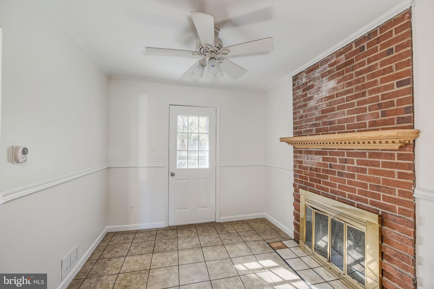 6809 JEROME ST, SPRINGFIELD, Virginia 22150, 4 Bedrooms Bedrooms, ,2 BathroomsBathrooms,Residential,For sale,6809 JEROME ST,VAFX2206562 MLS # VAFX2206562