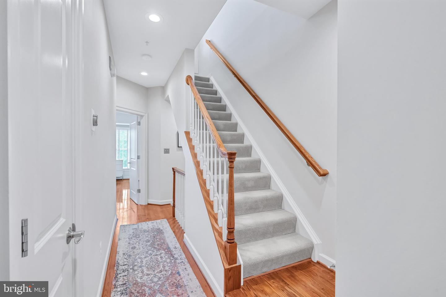 1852 POTOMAC GREENS DR, ALEXANDRIA, Virginia 22314, 3 Bedrooms Bedrooms, ,2 BathroomsBathrooms,Residential,For sale,1852 POTOMAC GREENS DR,VAAX2039288 MLS # VAAX2039288