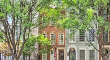 1852 POTOMAC GREENS DR, ALEXANDRIA, Virginia 22314, 3 Bedrooms Bedrooms, ,2 BathroomsBathrooms,Residential,For sale,1852 POTOMAC GREENS DR,VAAX2039288 MLS # VAAX2039288