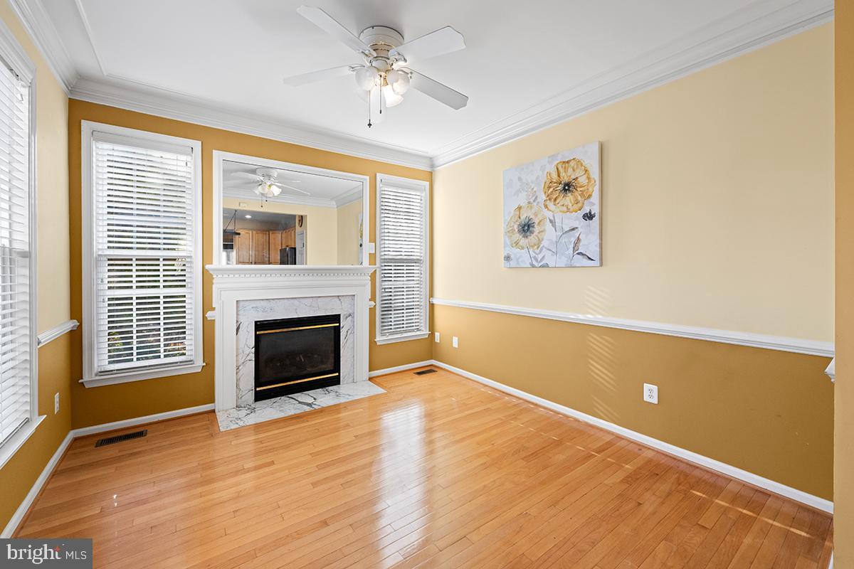 8245 LAMBERTS LN, ALEXANDRIA, Virginia 22309, 3 Bedrooms Bedrooms, ,2 BathroomsBathrooms,Residential,For sale,8245 LAMBERTS LN,VAFX2208878 MLS # VAFX2208878