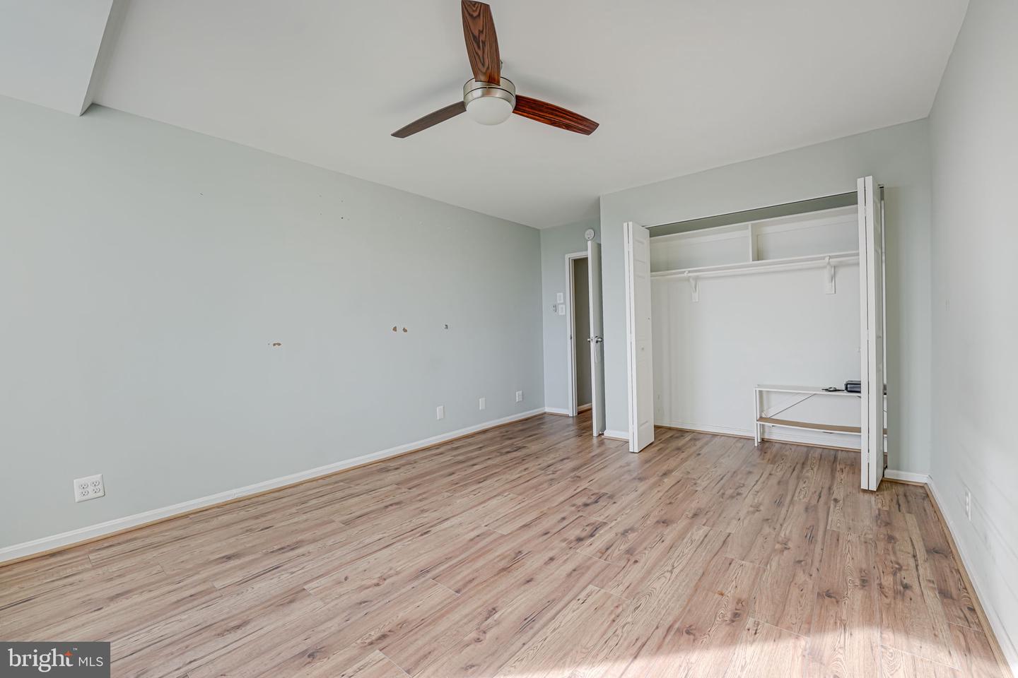 301 N BEAUREGARD ST N #902, ALEXANDRIA, Virginia 22312, 1 Bedroom Bedrooms, ,1 BathroomBathrooms,Residential,For sale,301 N BEAUREGARD ST N #902,VAAX2039390 MLS # VAAX2039390