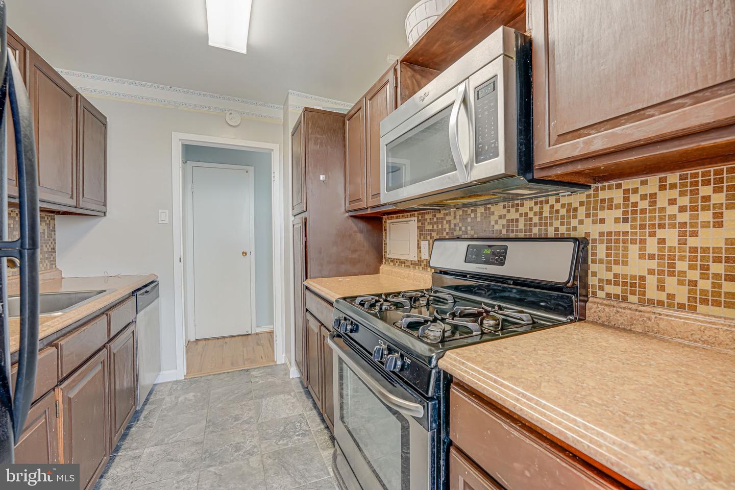 301 N BEAUREGARD ST N #902, ALEXANDRIA, Virginia 22312, 1 Bedroom Bedrooms, ,1 BathroomBathrooms,Residential,For sale,301 N BEAUREGARD ST N #902,VAAX2039390 MLS # VAAX2039390