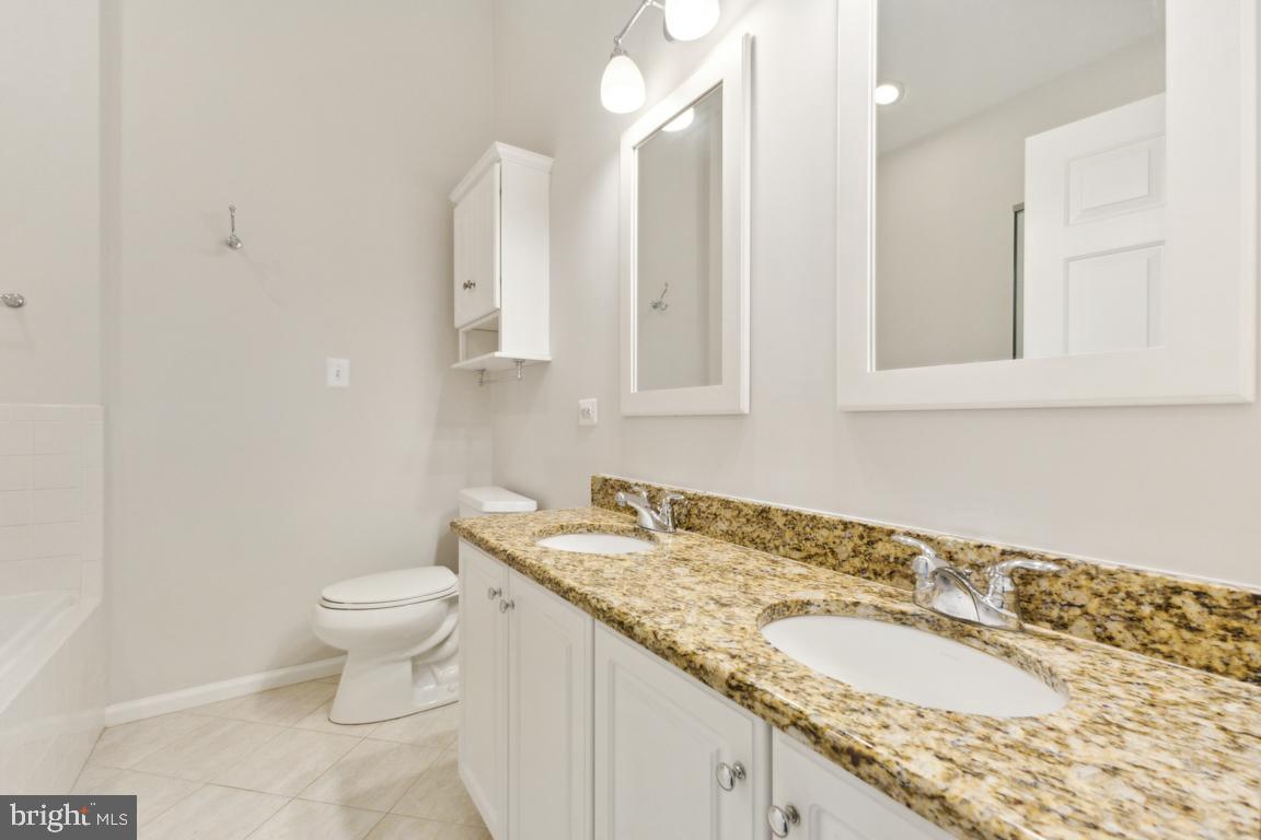 7724 EFFINGHAM SQ, ALEXANDRIA, Virginia 22315, 4 Bedrooms Bedrooms, ,3 BathroomsBathrooms,Residential,For sale,7724 EFFINGHAM SQ,VAFX2209498 MLS # VAFX2209498