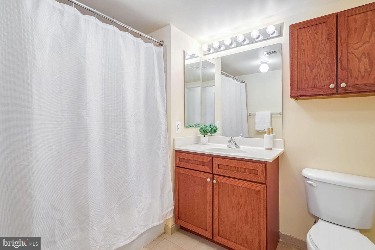 616 E ST NW #1018, WASHINGTON, District Of Columbia 20004, 2 Bedrooms Bedrooms, ,2 BathroomsBathrooms,Residential,For sale,616 E ST NW #1018,DCDC2167526 MLS # DCDC2167526