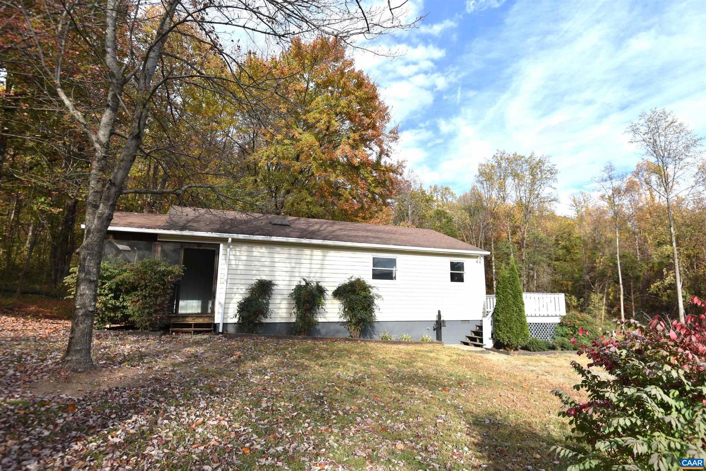 906 N GREENE ACRES RD, STANARDSVILLE, Virginia 22973, 2 Bedrooms Bedrooms, ,1 BathroomBathrooms,Residential,For sale,906 N GREENE ACRES RD,658588 MLS # 658588