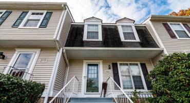 2868 MADEIRA CT, WOODBRIDGE, Virginia 22192, 3 Bedrooms Bedrooms, ,1 BathroomBathrooms,Residential,For sale,2868 MADEIRA CT,VAPW2076780 MLS # VAPW2076780