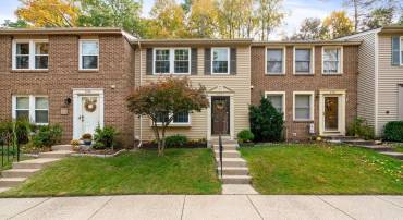 8261 BURNING FOREST CT, SPRINGFIELD, Virginia 22153, 3 Bedrooms Bedrooms, ,2 BathroomsBathrooms,Residential,For sale,8261 BURNING FOREST CT,VAFX2203464 MLS # VAFX2203464