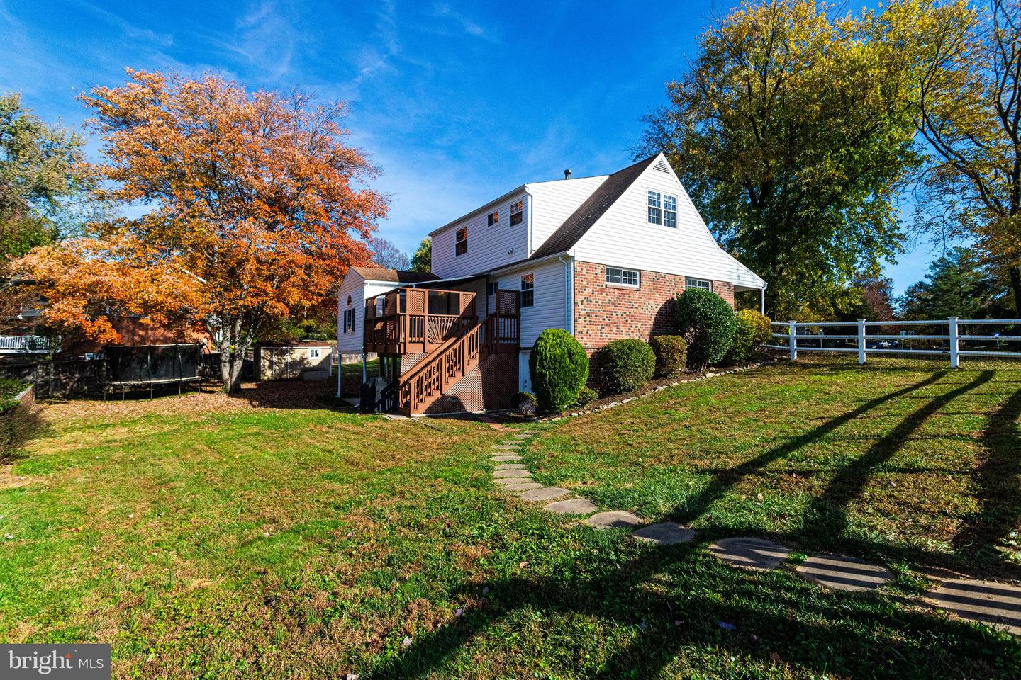 5404 GUINEA RD, FAIRFAX, Virginia 22032, 6 Bedrooms Bedrooms, ,3 BathroomsBathrooms,Residential,For sale,5404 GUINEA RD,VAFX2206552 MLS # VAFX2206552