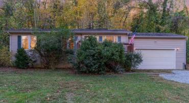 347 DECATUR RD, STAFFORD, Virginia 22554, 2 Bedrooms Bedrooms, ,2 BathroomsBathrooms,Residential,For sale,347 DECATUR RD,VAST2033726 MLS # VAST2033726