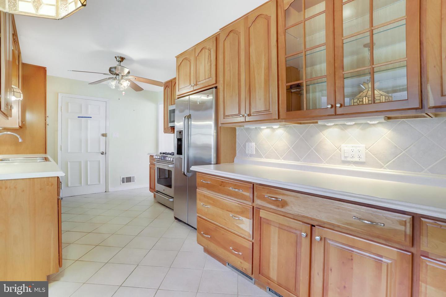 6606 HUNTSMAN BLVD, SPRINGFIELD, Virginia 22152, 4 Bedrooms Bedrooms, ,3 BathroomsBathrooms,Residential,For sale,6606 HUNTSMAN BLVD,VAFX2207676 MLS # VAFX2207676