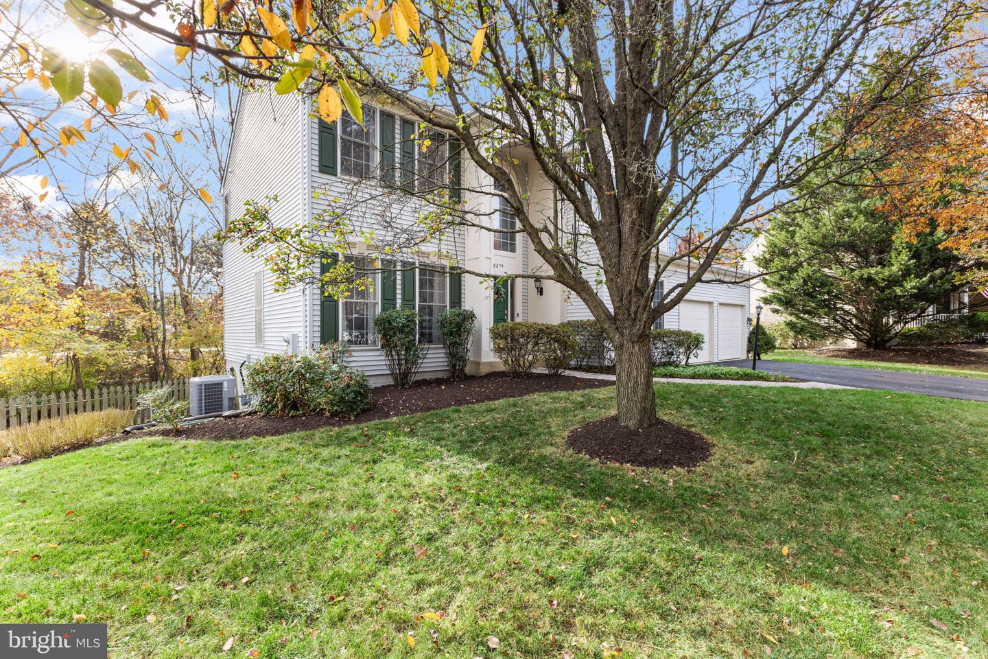 20879 YELLOWBLOOM CT, ASHBURN, Virginia 20147, 5 Bedrooms Bedrooms, ,3 BathroomsBathrooms,Residential,For sale,20879 YELLOWBLOOM CT,VALO2082594 MLS # VALO2082594