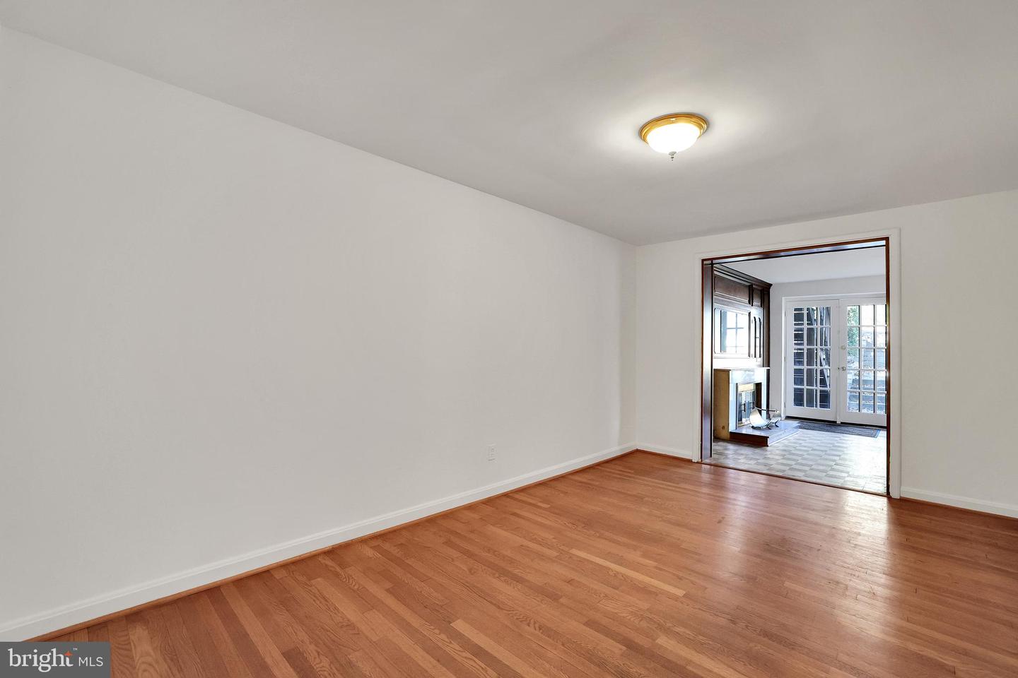 2905 TILDEN ST NW, WASHINGTON, District Of Columbia 20008, 3 Bedrooms Bedrooms, ,3 BathroomsBathrooms,Residential,For sale,2905 TILDEN ST NW,DCDC2166304 MLS # DCDC2166304