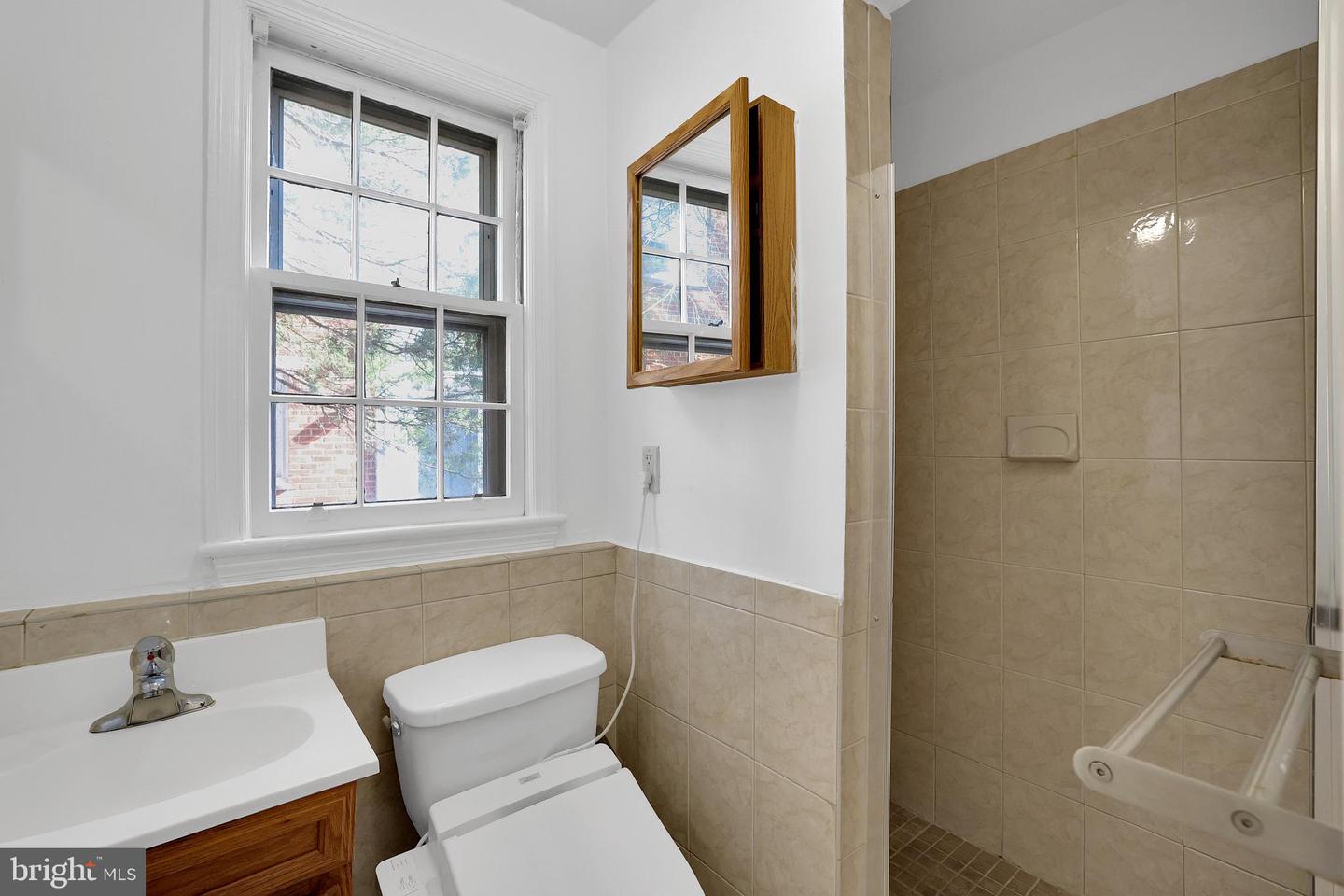 2905 TILDEN ST NW, WASHINGTON, District Of Columbia 20008, 3 Bedrooms Bedrooms, ,3 BathroomsBathrooms,Residential,For sale,2905 TILDEN ST NW,DCDC2166304 MLS # DCDC2166304