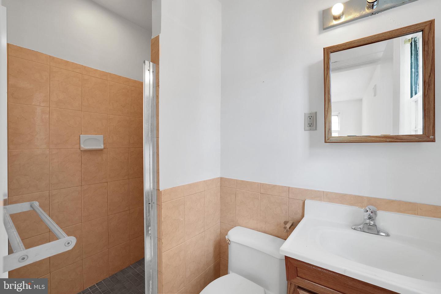 2905 TILDEN ST NW, WASHINGTON, District Of Columbia 20008, 3 Bedrooms Bedrooms, ,3 BathroomsBathrooms,Residential,For sale,2905 TILDEN ST NW,DCDC2166304 MLS # DCDC2166304