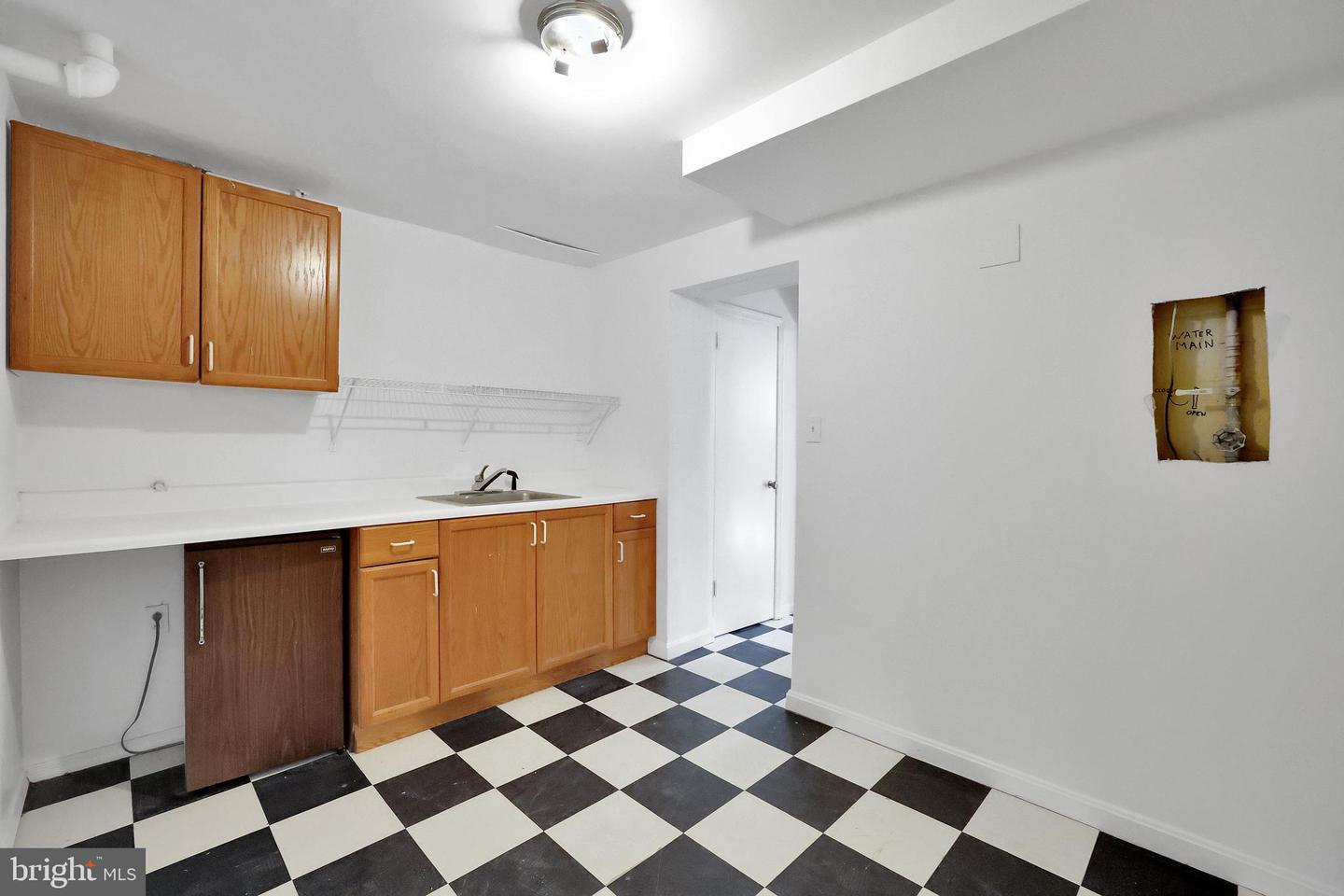 2905 TILDEN ST NW, WASHINGTON, District Of Columbia 20008, 3 Bedrooms Bedrooms, ,3 BathroomsBathrooms,Residential,For sale,2905 TILDEN ST NW,DCDC2166304 MLS # DCDC2166304