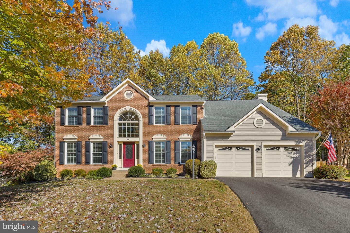 10 TIMBERWOOD CT, STAFFORD, Virginia 22554, 4 Bedrooms Bedrooms, ,2 BathroomsBathrooms,Residential,For sale,10 TIMBERWOOD CT,VAST2033840 MLS # VAST2033840