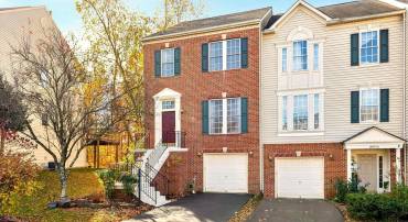 14433 FOWLERS MILL DR, GAINESVILLE, Virginia 20155, 3 Bedrooms Bedrooms, ,3 BathroomsBathrooms,Residential,For sale,14433 FOWLERS MILL DR,VAPW2082784 MLS # VAPW2082784