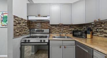 4555 MACARTHUR BLVD NW #G5, WASHINGTON, District Of Columbia 20007, 1 Bedroom Bedrooms, ,1 BathroomBathrooms,Residential,For sale,4555 MACARTHUR BLVD NW #G5,DCDC2150406 MLS # DCDC2150406