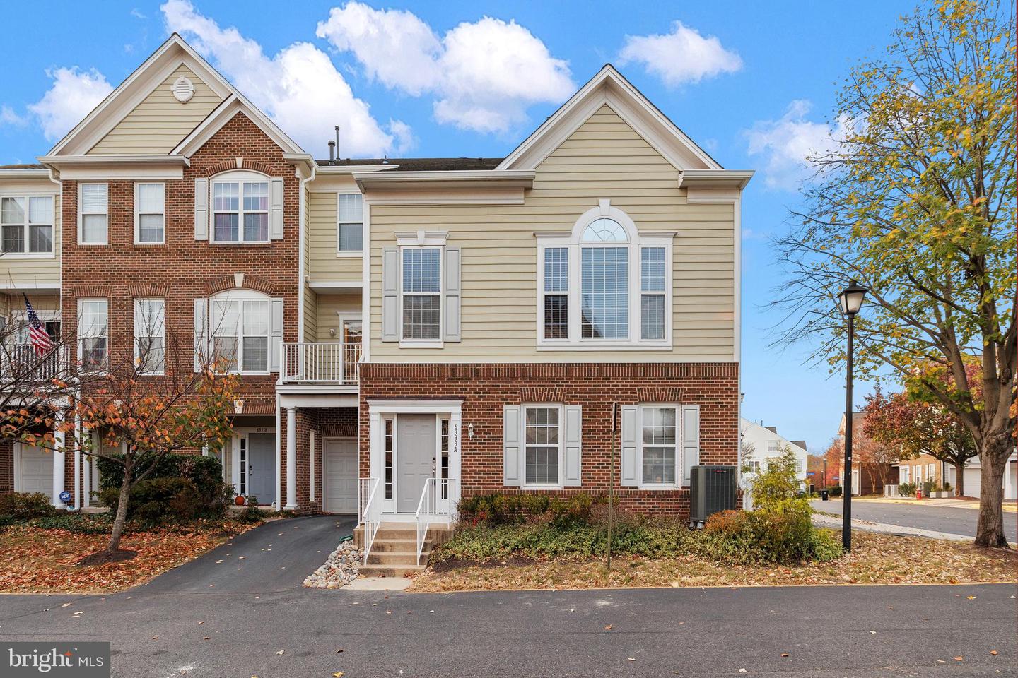 6333 EAGLE RIDGE LN #A, ALEXANDRIA, Virginia 22312, 2 Bedrooms Bedrooms, ,2 BathroomsBathrooms,Residential,For sale,6333 EAGLE RIDGE LN #A,VAFX2208660 MLS # VAFX2208660