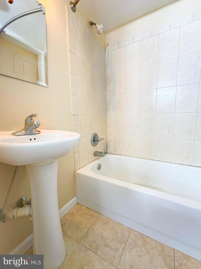 2301 PITTS PL SE #103, WASHINGTON, District Of Columbia 20020, 2 Bedrooms Bedrooms, 7 Rooms Rooms,2 BathroomsBathrooms,Residential,For sale,2301 PITTS PL SE #103,DCDC2166862 MLS # DCDC2166862