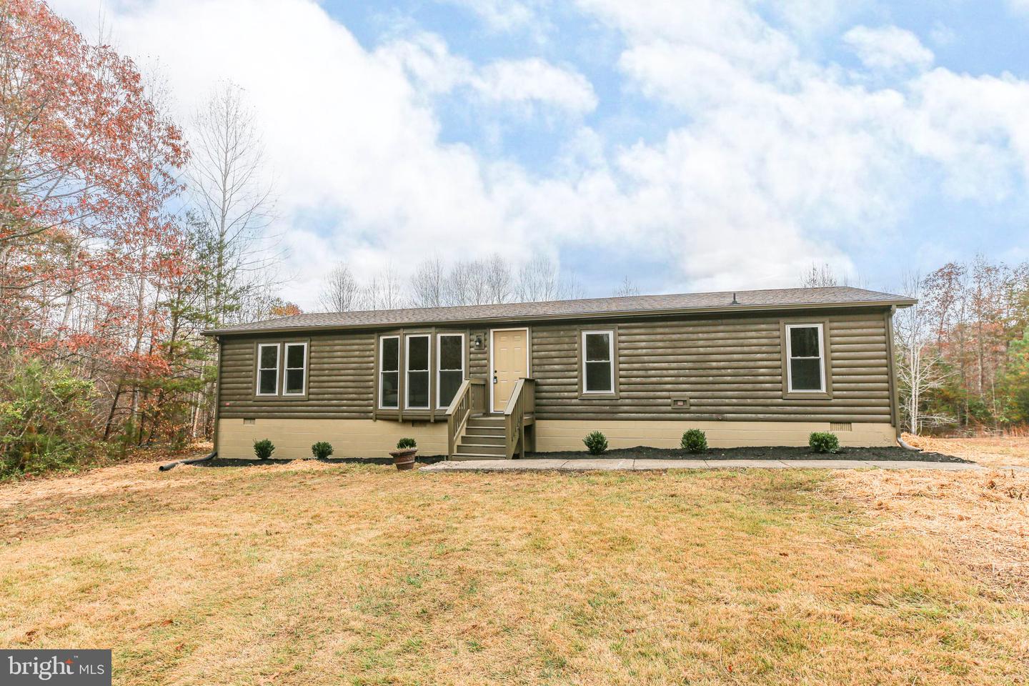 2642 CHALKLEVEL RD, LOUISA, Virginia 23093, 3 Bedrooms Bedrooms, ,2 BathroomsBathrooms,Residential,For sale,2642 CHALKLEVEL RD,VALA2006824 MLS # VALA2006824