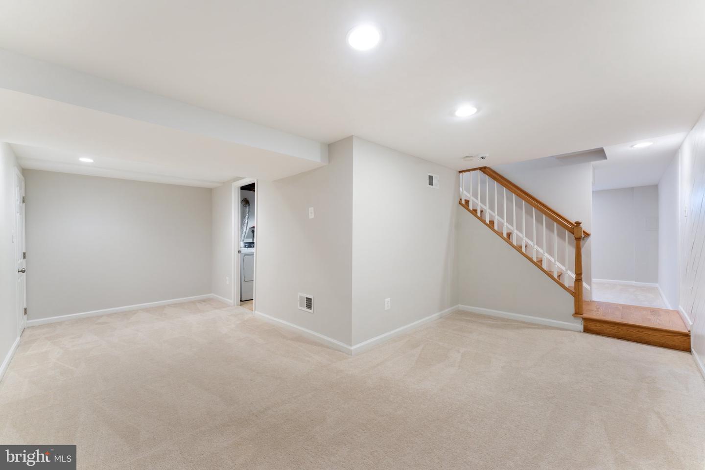 6724 HUNTSMAN BLVD, SPRINGFIELD, Virginia 22152, 4 Bedrooms Bedrooms, ,2 BathroomsBathrooms,Residential,For sale,6724 HUNTSMAN BLVD,VAFX2209726 MLS # VAFX2209726