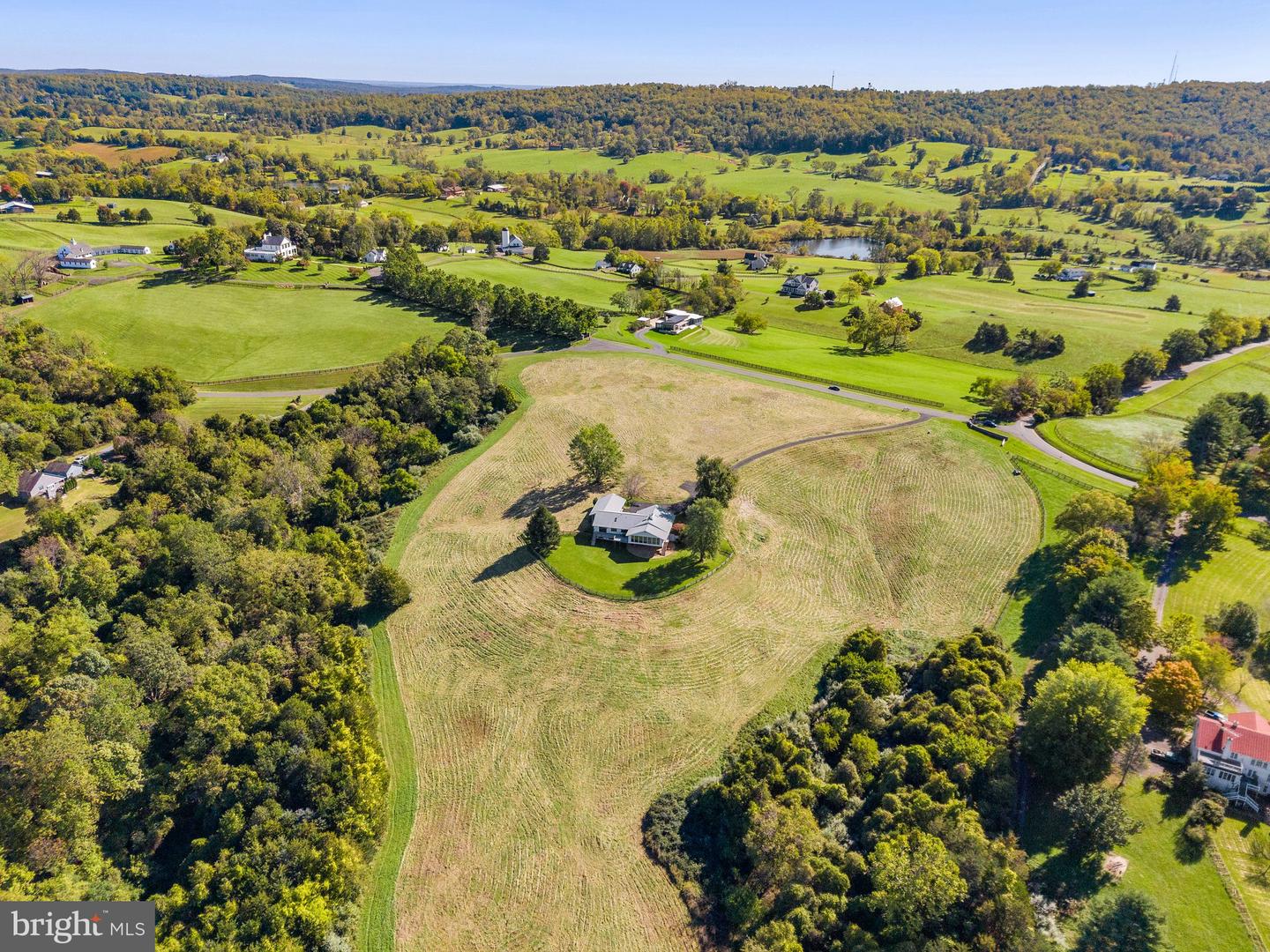 7076 BELLEVUE FARM RD, WARRENTON, Virginia 20186, 4 Bedrooms Bedrooms, ,4 BathroomsBathrooms,Residential,For sale,7076 BELLEVUE FARM RD,VAFQ2014240 MLS # VAFQ2014240