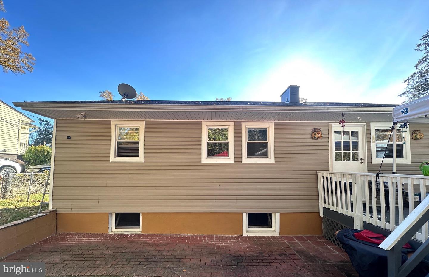 6430 MAPLEWOOD DR, FALLS CHURCH, Virginia 22041, 3 Bedrooms Bedrooms, ,2 BathroomsBathrooms,Residential,For sale,6430 MAPLEWOOD DR,VAFX2206422 MLS # VAFX2206422