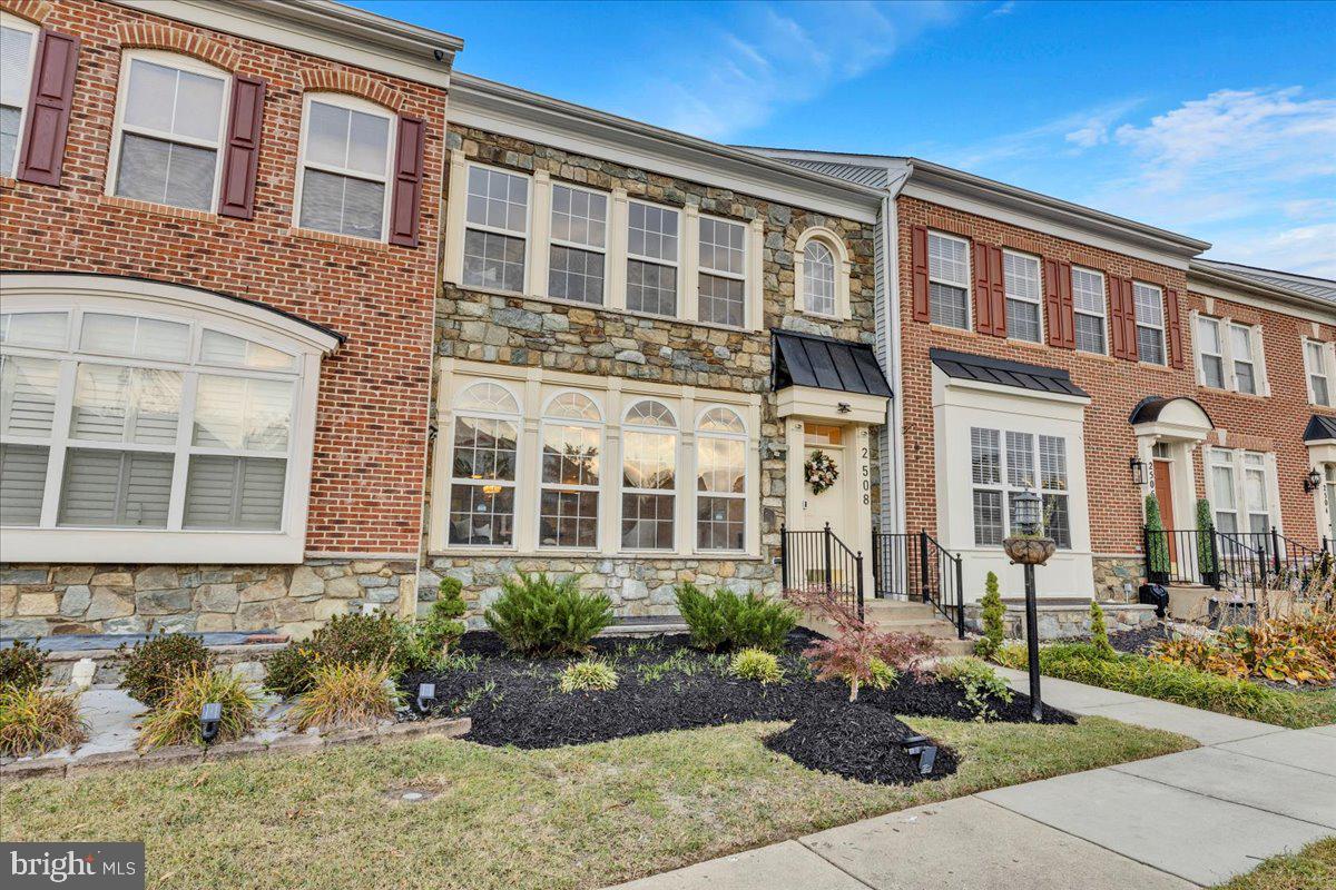 2508 BLUE POOL DR, WOODBRIDGE, Virginia 22191, 4 Bedrooms Bedrooms, ,3 BathroomsBathrooms,Residential,For sale,2508 BLUE POOL DR,VAPW2082686 MLS # VAPW2082686