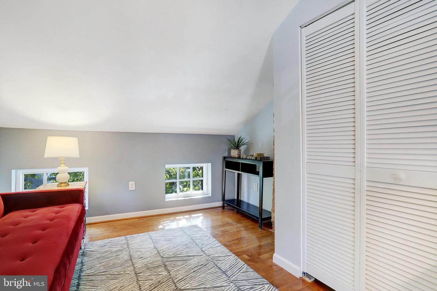 126 N PATRICK ST, ALEXANDRIA, Virginia 22314, 3 Bedrooms Bedrooms, 12 Rooms Rooms,2 BathroomsBathrooms,Residential,For sale,126 N PATRICK ST,VAAX2039408 MLS # VAAX2039408