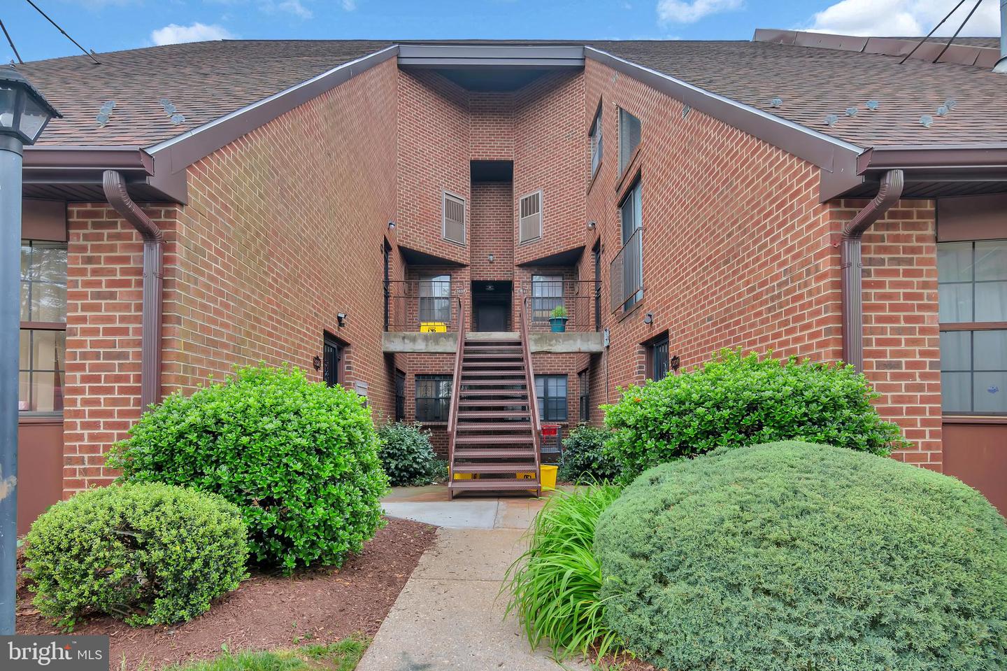 3040 PINEVIEW CT NE, WASHINGTON, District Of Columbia 20018, 1 Bedroom Bedrooms, ,1 BathroomBathrooms,Residential,For sale,3040 PINEVIEW CT NE,DCDC2143544 MLS # DCDC2143544