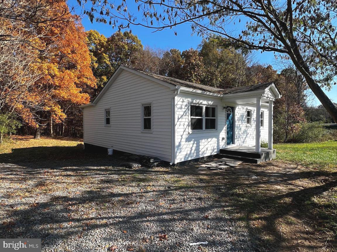 928 SPRING RD, BREMO BLUFF, Virginia 23022, 3 Bedrooms Bedrooms, ,2 BathroomsBathrooms,Residential,For sale,928 SPRING RD,VAFN2000368 MLS # VAFN2000368