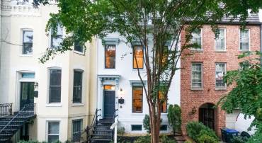 21 3RD ST NE, WASHINGTON, District Of Columbia 20002, 3 Bedrooms Bedrooms, ,2 BathroomsBathrooms,Residential,For sale,21 3RD ST NE,DCDC2168148 MLS # DCDC2168148