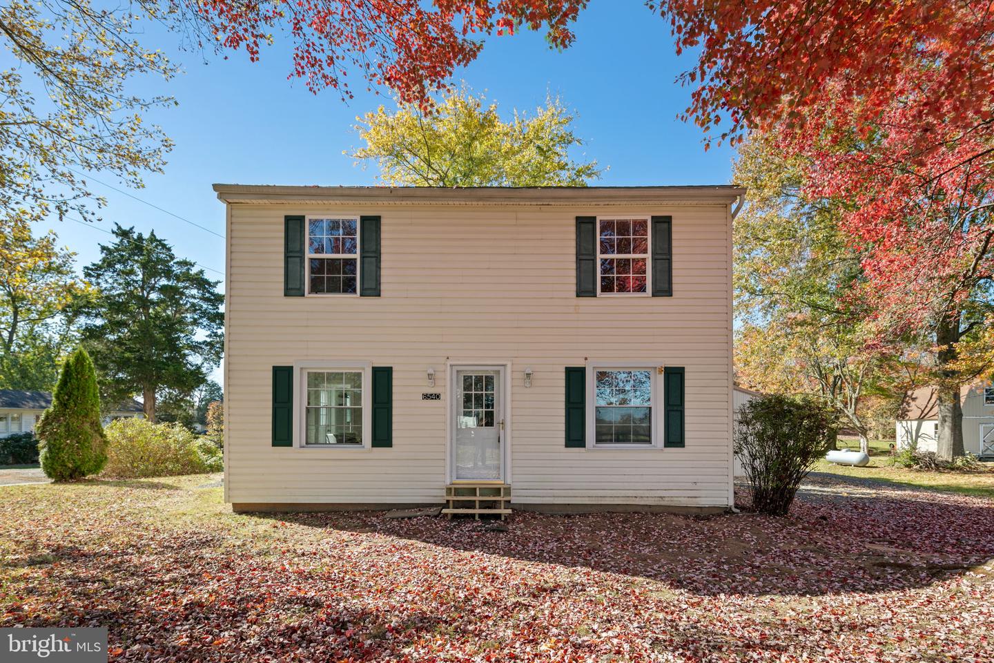 6540 VINT HILL RD, WARRENTON, Virginia 20187, 3 Bedrooms Bedrooms, ,2 BathroomsBathrooms,Residential,For sale,6540 VINT HILL RD,VAFQ2014360 MLS # VAFQ2014360