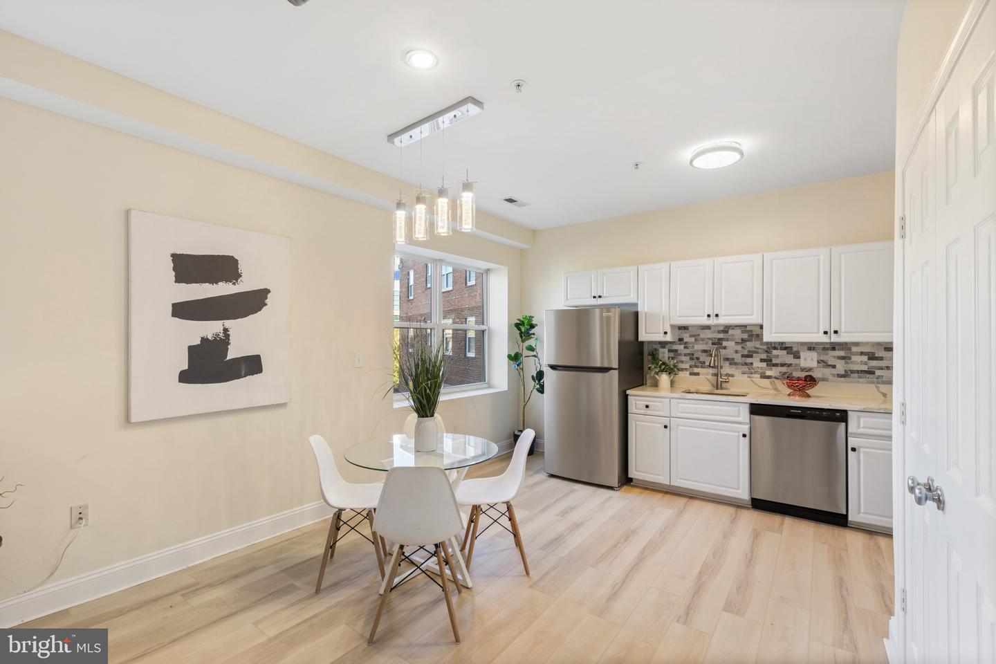 330 RHODE ISLAND AVE NE #201, WASHINGTON, District Of Columbia 20002, 1 Bedroom Bedrooms, ,1 BathroomBathrooms,Residential,For sale,330 RHODE ISLAND AVE NE #201,DCDC2167166 MLS # DCDC2167166