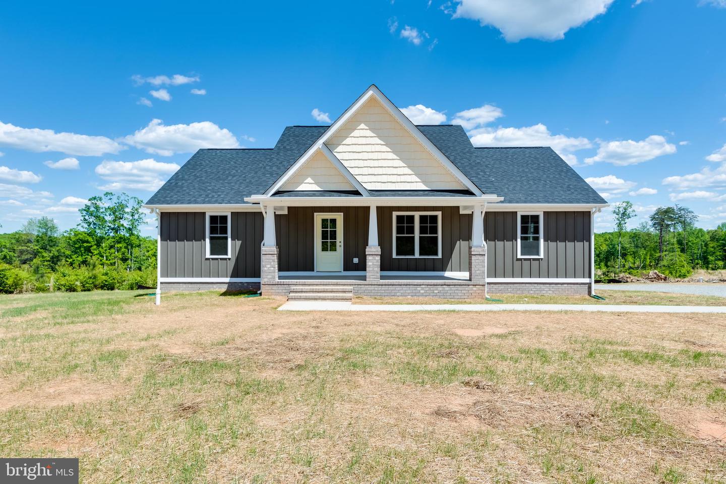 3865 COUNTY LINE ROAD, KENTS STORE, Virginia 23084, 3 Bedrooms Bedrooms, 7 Rooms Rooms,2 BathroomsBathrooms,Residential,For sale,3865 COUNTY LINE ROAD,VAGO2000286 MLS # VAGO2000286