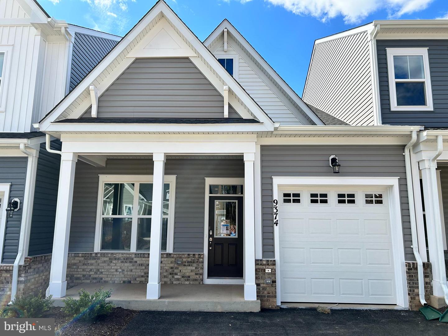 9374 CRESTVIEW RIDGE DR, BRISTOW, Virginia 20136, 2 Bedrooms Bedrooms, ,2 BathroomsBathrooms,Residential,For sale,9374 CRESTVIEW RIDGE DR,VAPW2082966 MLS # VAPW2082966