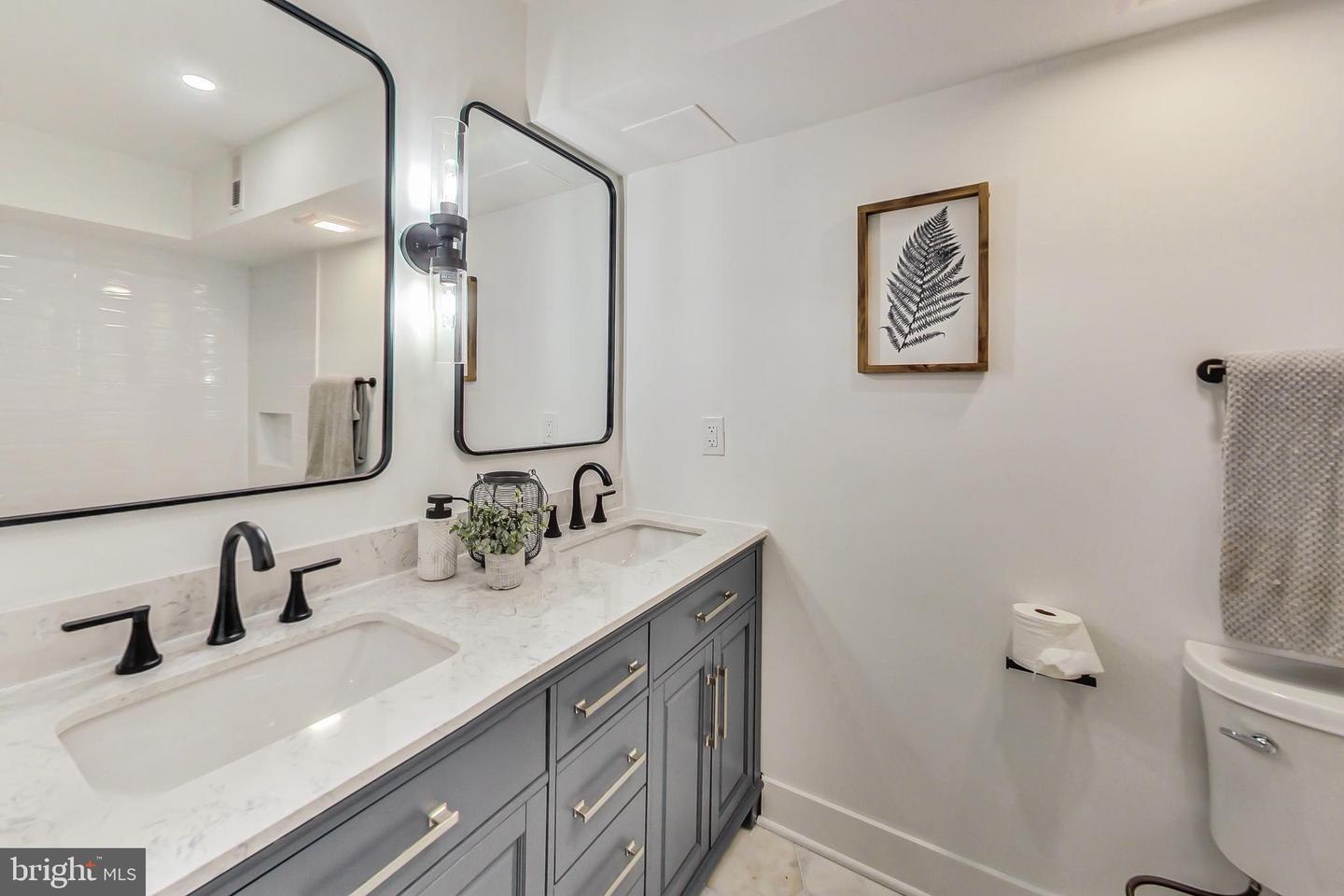 410 U ST NW #1, WASHINGTON, District Of Columbia 20001, 2 Bedrooms Bedrooms, ,2 BathroomsBathrooms,Residential,For sale,410 U ST NW #1,DCDC2165994 MLS # DCDC2165994