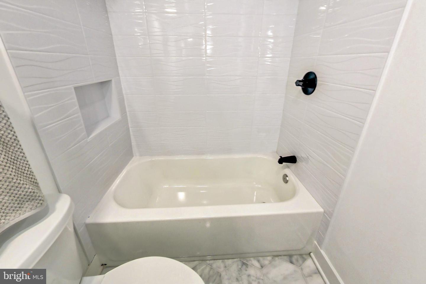 410 U ST NW #1, WASHINGTON, District Of Columbia 20001, 2 Bedrooms Bedrooms, ,2 BathroomsBathrooms,Residential,For sale,410 U ST NW #1,DCDC2165994 MLS # DCDC2165994