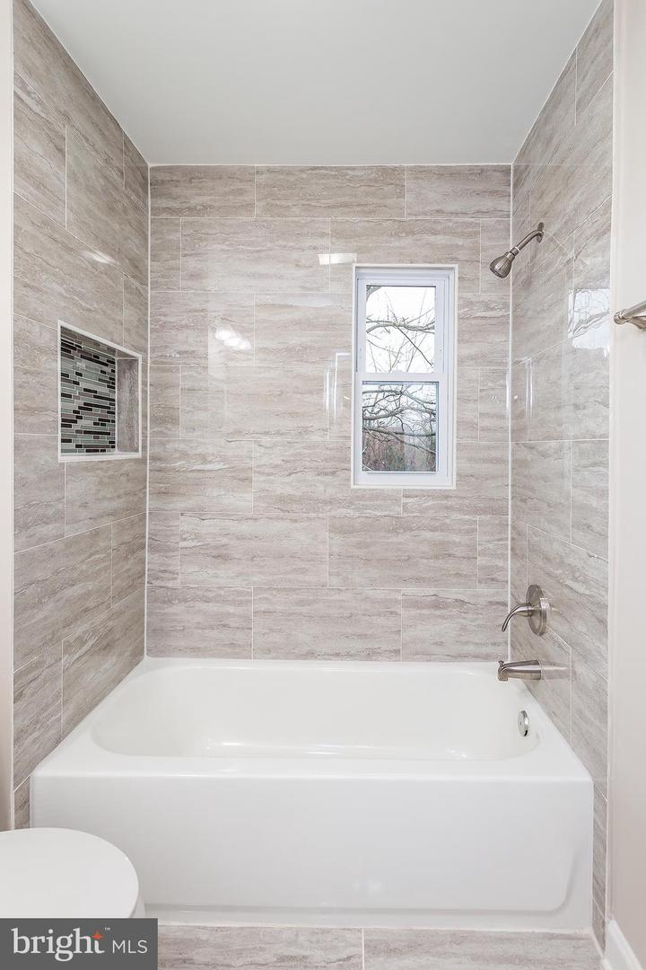 338 53RD ST NE, WASHINGTON, District Of Columbia 20019, 3 Bedrooms Bedrooms, ,2 BathroomsBathrooms,Residential,For sale,338 53RD ST NE,DCDC2152790 MLS # DCDC2152790