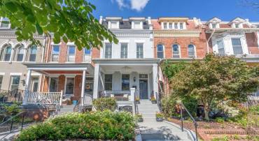 33 W ST NW, WASHINGTON, District Of Columbia 20001, 4 Bedrooms Bedrooms, ,3 BathroomsBathrooms,Residential,For sale,33 W ST NW,DCDC2164298 MLS # DCDC2164298